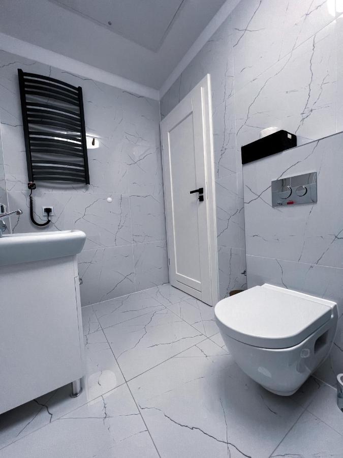 Mojemiedzyzdroje Lu 7A - Luksusowy Apartament 100 Metrow Od Morza Exteriör bild